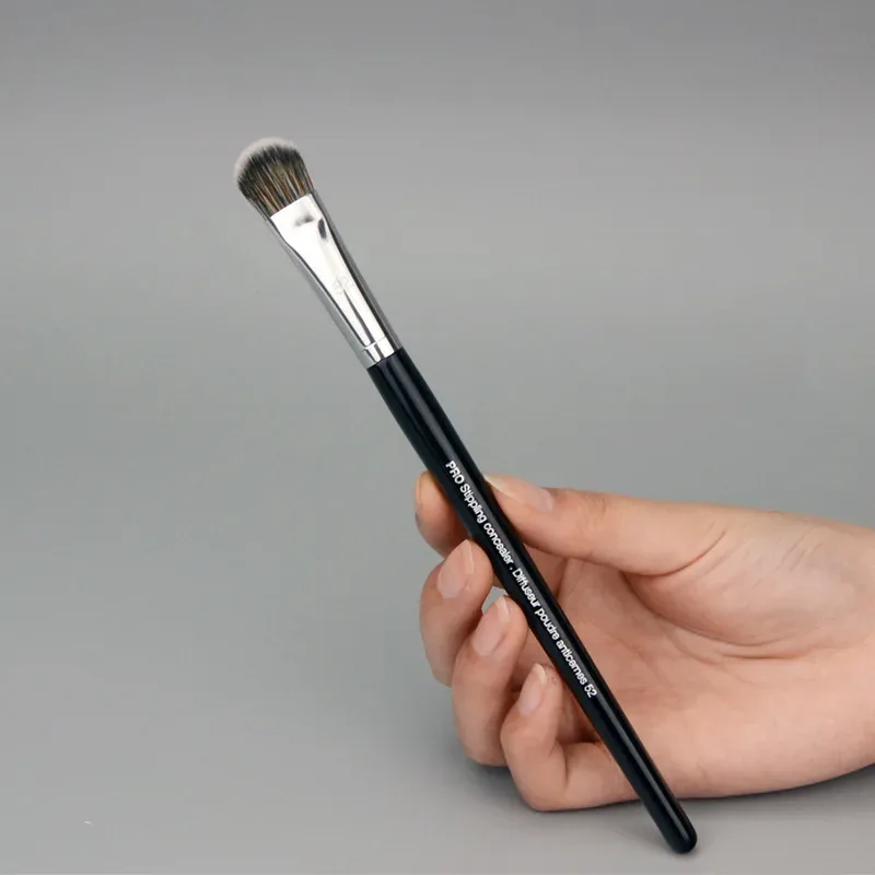 Hot Facial Concealer Makeup Brushes Professional Foundation Concealer Brush Flat Head Nose Shadow Brushes Makeup Tool Supplies — image 6
