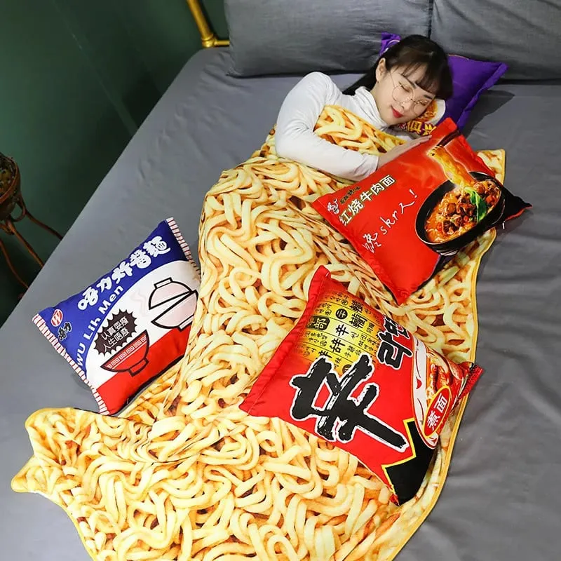45cm Makanan Lucu Simulasi Mainan Mewah Mee Segera Bantal Mewah dengan Selimut Sumbat Mee Goreng Daging Lembu Hadiah Bantal Mewah — image 10