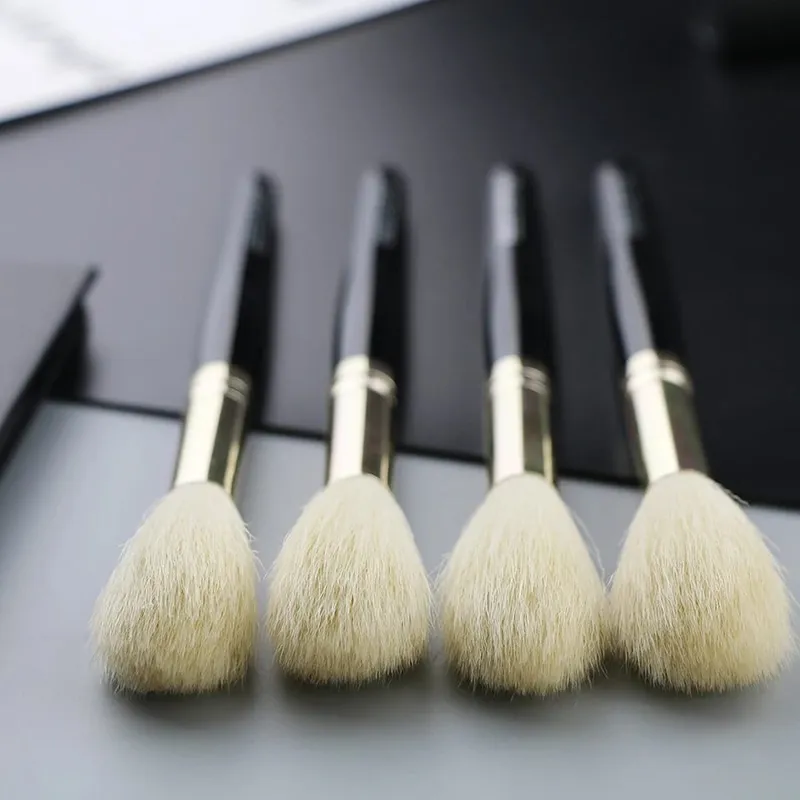 1 pcs 100% Goat hair Highlighter Black Makeup Brushes Professional Natural Pony Eyeshadow Blush Eyebrow Make up Brushes