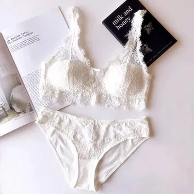 Set Pakaian Dalam Renda 2018 Wanita Bra & Set Ringkas Set Bra Seluar Dalam Seksi Telus Tanpa Wayar Pad Kapas Bra Pakaian Dalam Seluar Dalam