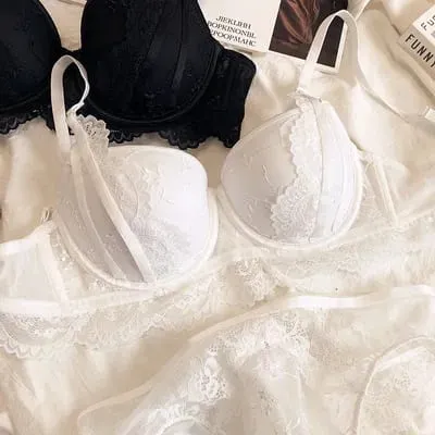 2022 New Embroidery Lace Woman Sexy Lingerie Sexy Comfortable Breathable Cotton Thicken Push Up Bra Underwear Set ABCD Cup — image 2