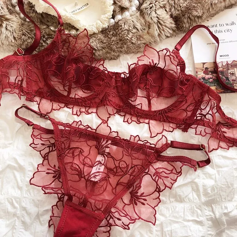 프랑스어 속옷 세트 섹시한 레이스 꽃 자수 브래지어 세트 여성 Intimates 여름 울트라 얇은 통기성 Bralette 란제리 팬티