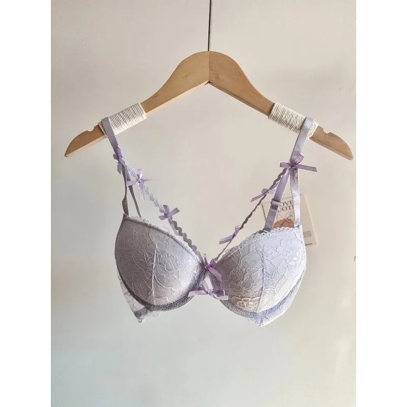 セクシーな Women Red Lace Bridal Lingerie Set Bowknot Push Up Bra Panty Small Bust Pure Style Wedding Party Intimate Underwear 32-38 — image 4