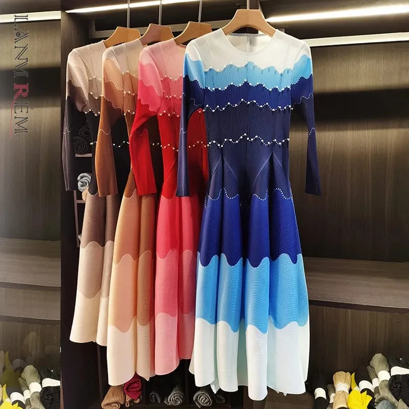 Designed Women's Pleated Dress O-neck Loose Fit High-end Fashion Color Block Beaded Long Sleeve Famale Clothing 2DB6598 — image 1