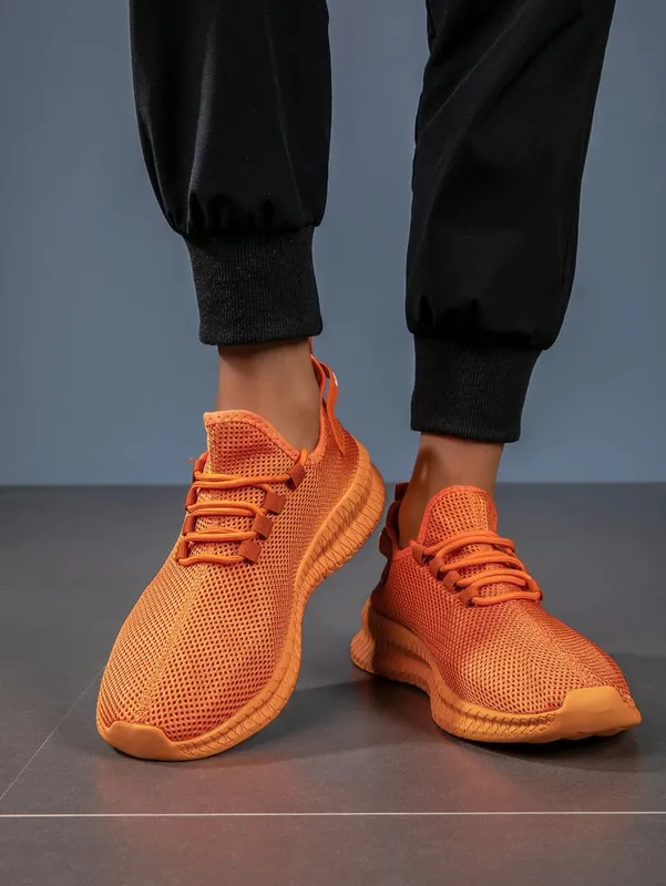 Men's Lightweight Breathable Running Shoes with Lace-Up Design Comfortable All-Day Versatile Fashionable Mesh Upper — image 6