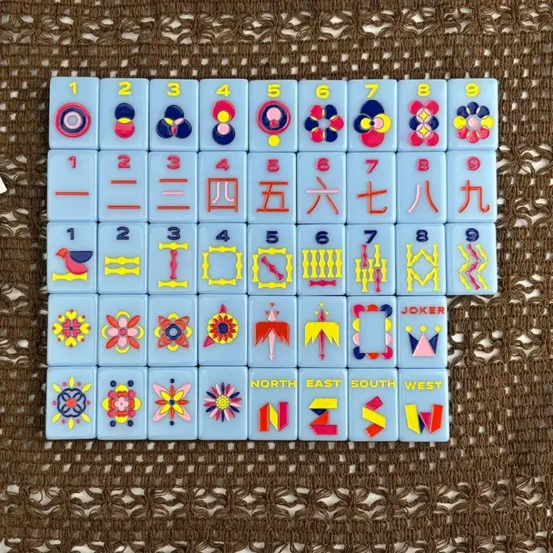 Classic Pastel Blue Mahjong Set American Style Acrylic Mah Jongg 160 Pieces Rounded Edge Table Game Christmas Gift — image 10