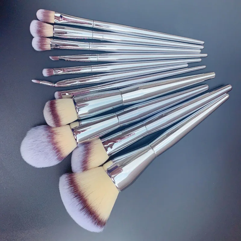 1 piece Pro Makeup brushes Powder Angled Blush Essential Concealer All over Eye shadow smudge Gel liner brow Make up brush IT