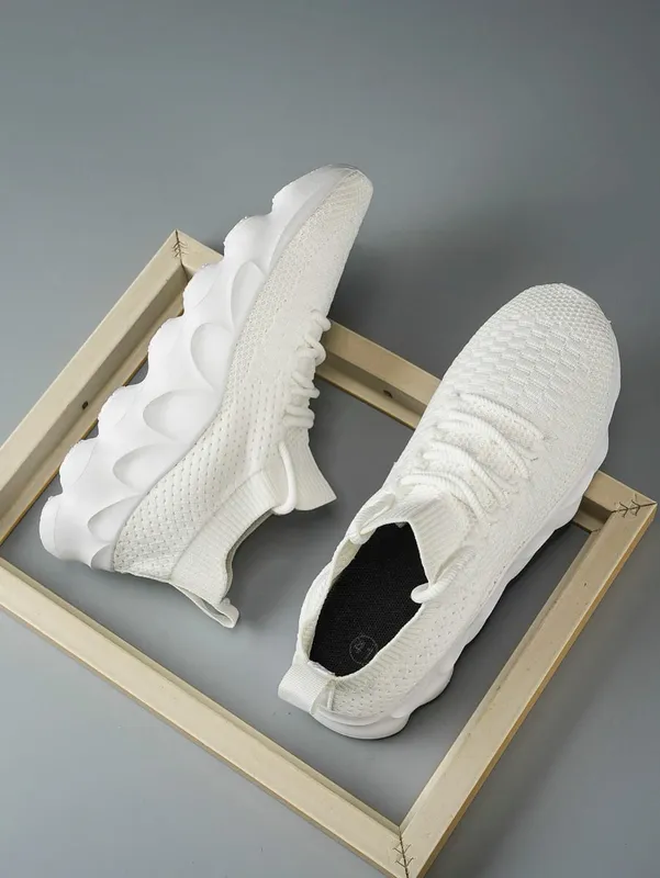 Men's Large Size Outdoor Hiking Running Slip-on Shoes Comfortable Casual Versatile Fashionable Sports Shoes for Couples Training — image 1