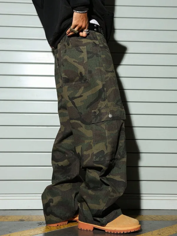 Men's Retro Camouflage Loose Straight-Leg Jeans with Multi-Pocket Design Ideal for Daily Streetwear Outfits — image 7