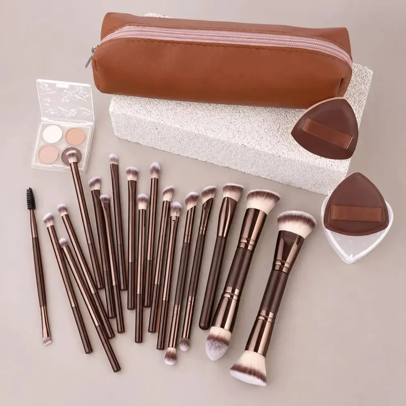 Juego de brochas de maquillaje de viaje con estuche juego de 20 piezas de maquillaje esencial multifuncional 18 Uds brochas de maquillaje base en polvo rubor
