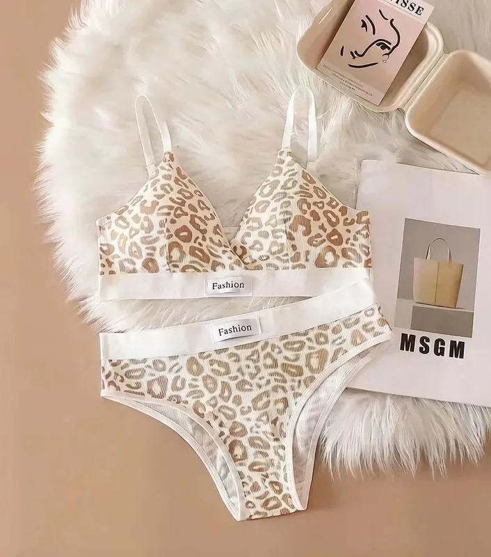 Low Waist Leopard Print Bra and Panty Lingerie Set Comfortable Daily Wear Soft Underwear Two Piece Intimate Apparel