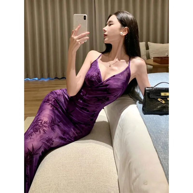 Elegant Purple Floral Print Deep V-Neck Strapless Dress Sexy Bodycon Skirt A-Line Silhouette Comfortable Mid-Length City Commute — image 5
