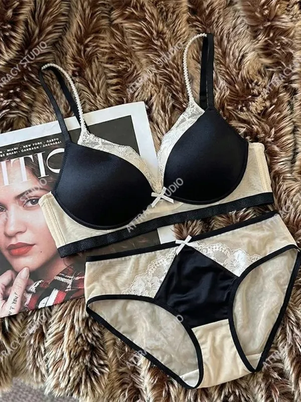 Japanese Dark Lace Deep V Push-Up Bra Breathable Lifting & Enhancing Sexy Mesh Underwire-Free Comfort Hot Sale BANERDANNI S-L — image 2