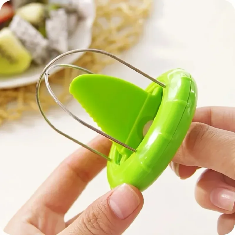 1pc/Kiwi fruit opener thickeneded independent packaging kiwi spoon kiwi peeling tool fruit splitting artifact — image 2