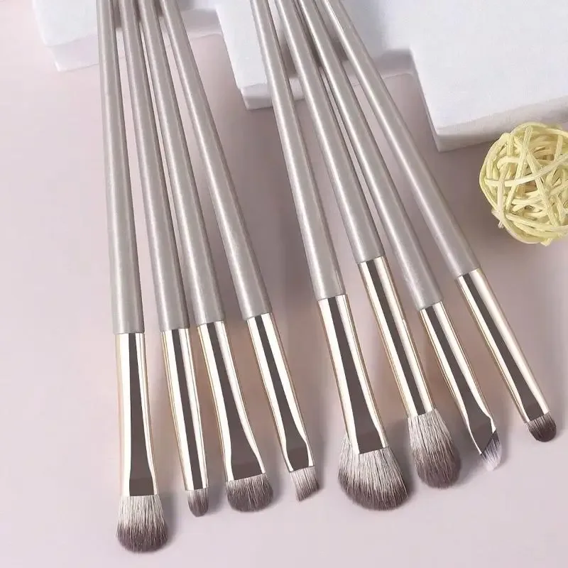 8pcs Eye Makeup Brushes Set Detail Eyeshadow Brush Makeup Brush Ultra Soft Eyeshadow Eyeliner Makeup Tool — image 4
