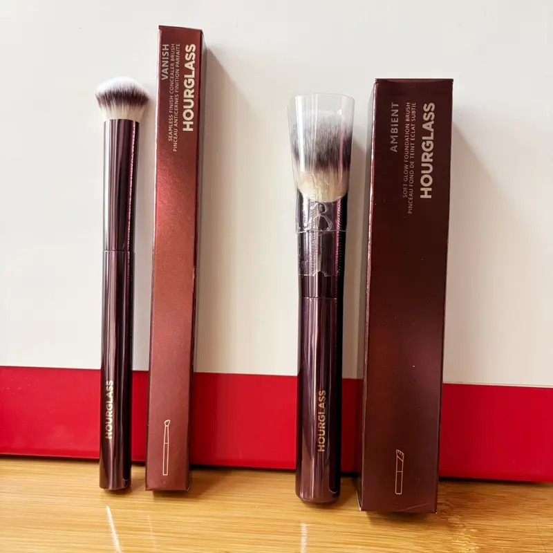 Ensemble de pinceaux de teint ambiant sablier 2 pièces Kit de pinceaux de maquillage correcteur de fond de teint doux pour une finition sans couture — image 1