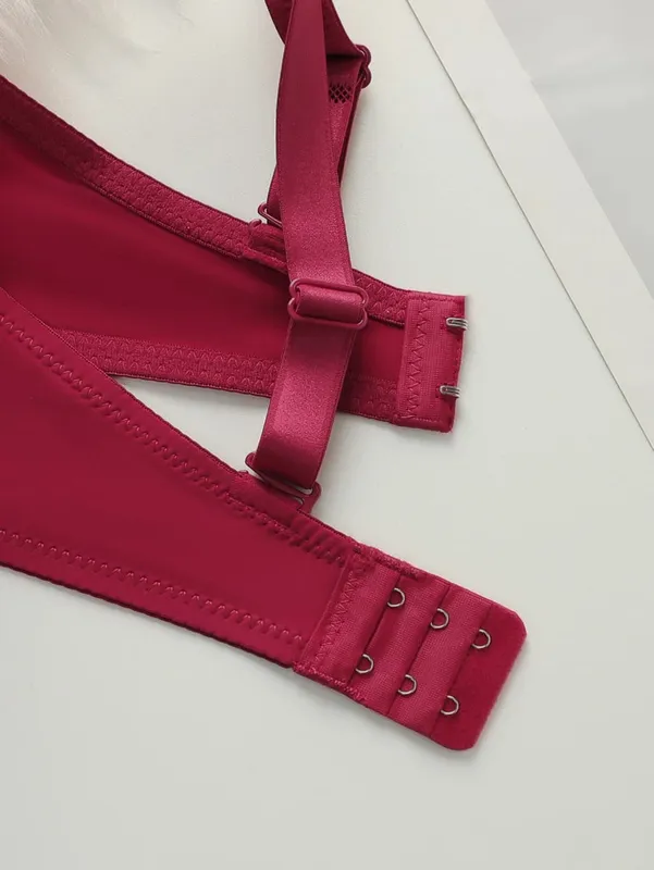 Thickened chest cushion gathering and lifting underwear set red sexy 2-piece set preferred for dating and gift giving B2051 — image 5