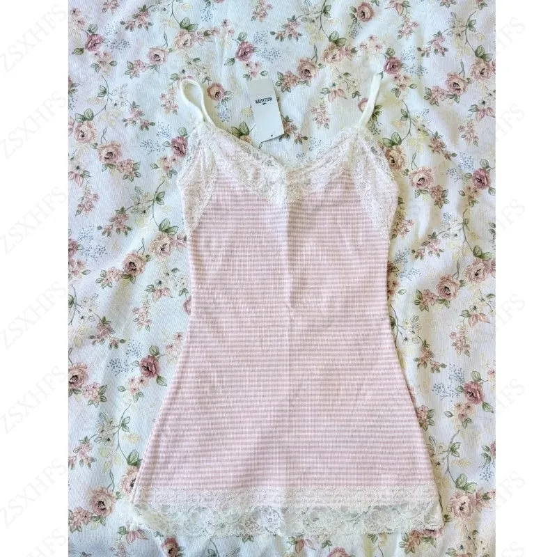 Trendy Pink Lace Sexy T shirts Women Camis Hot Girl Lace Stripe Slim Sling Crop Top Corset Coquettish Grunge High Street Tanks