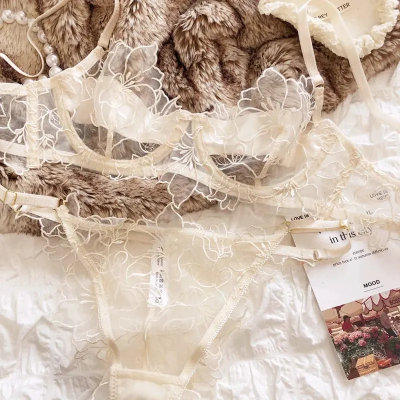 프랑스어 속옷 세트 섹시한 레이스 꽃 자수 브래지어 세트 여성 Intimates 여름 울트라 얇은 통기성 Bralette 란제리 팬티