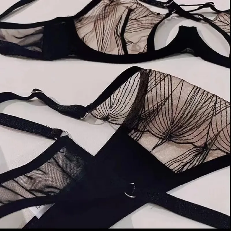 여성 란제리 세트 블랙 메쉬 속눈썹 로맨틱 스틸 반지 속옷을 밀어 섹시한 레이스 투명 삼각형 컵 브래지어와 팬티 세트