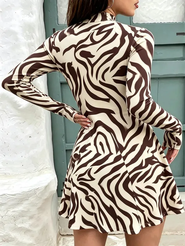 Women's Autumn Casual High Neck Mini Dress Solid Color Geometric Pattern Long Sleeved Waist Cinched A-Line Skirt — image 2