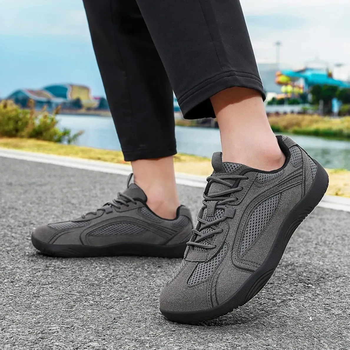 Men Women Wide Toe Sneakers Retro Training Shoes Large Size Mesh Breathable Non-Slip Flat Sole Outdoor Casual Sports Shoes — image 2