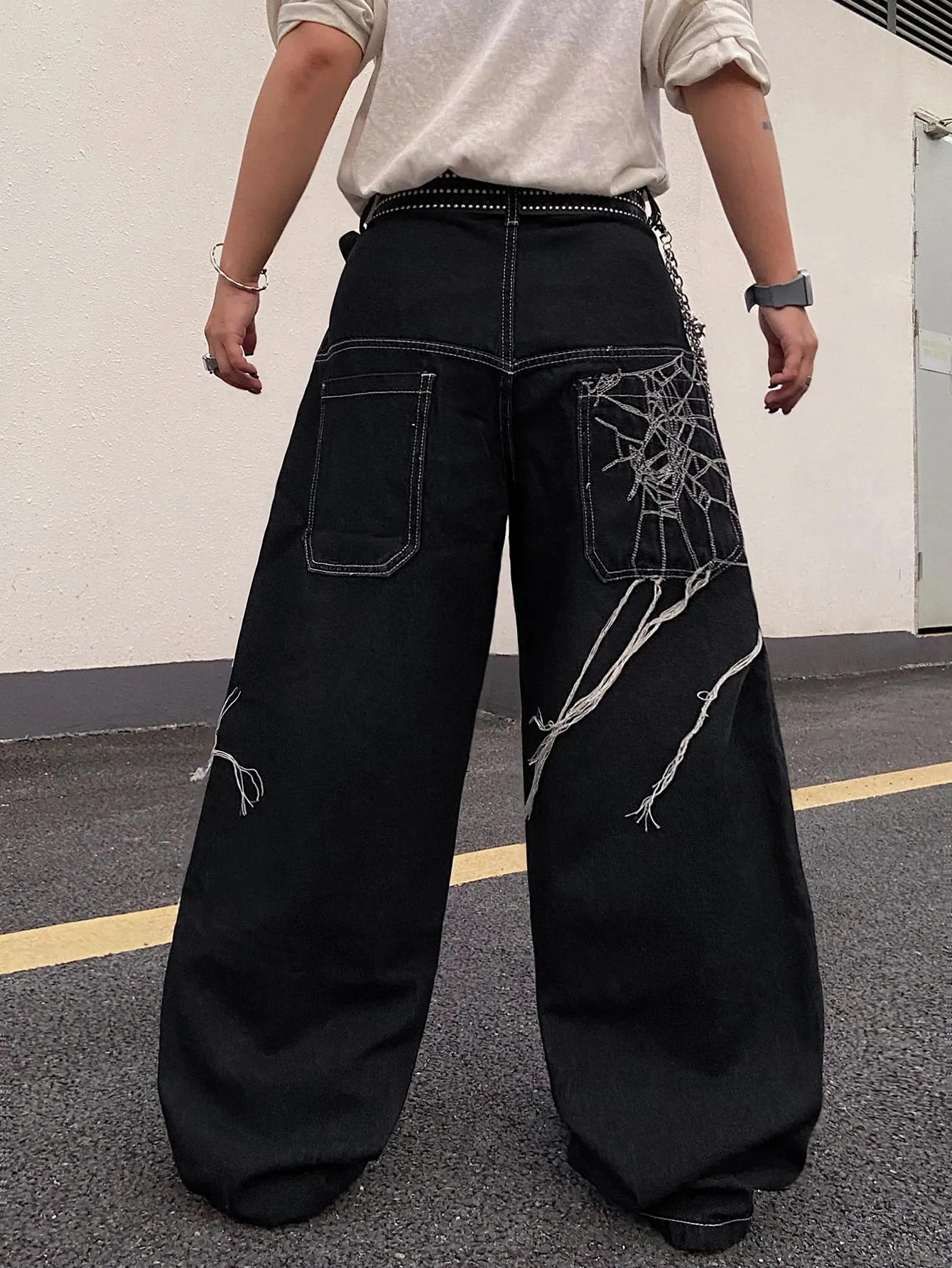 Men's Versatile Jeans Men's Baggy Wide Pants American High Street Style Men's Long Trousers With Frayed Edges And Embroidery