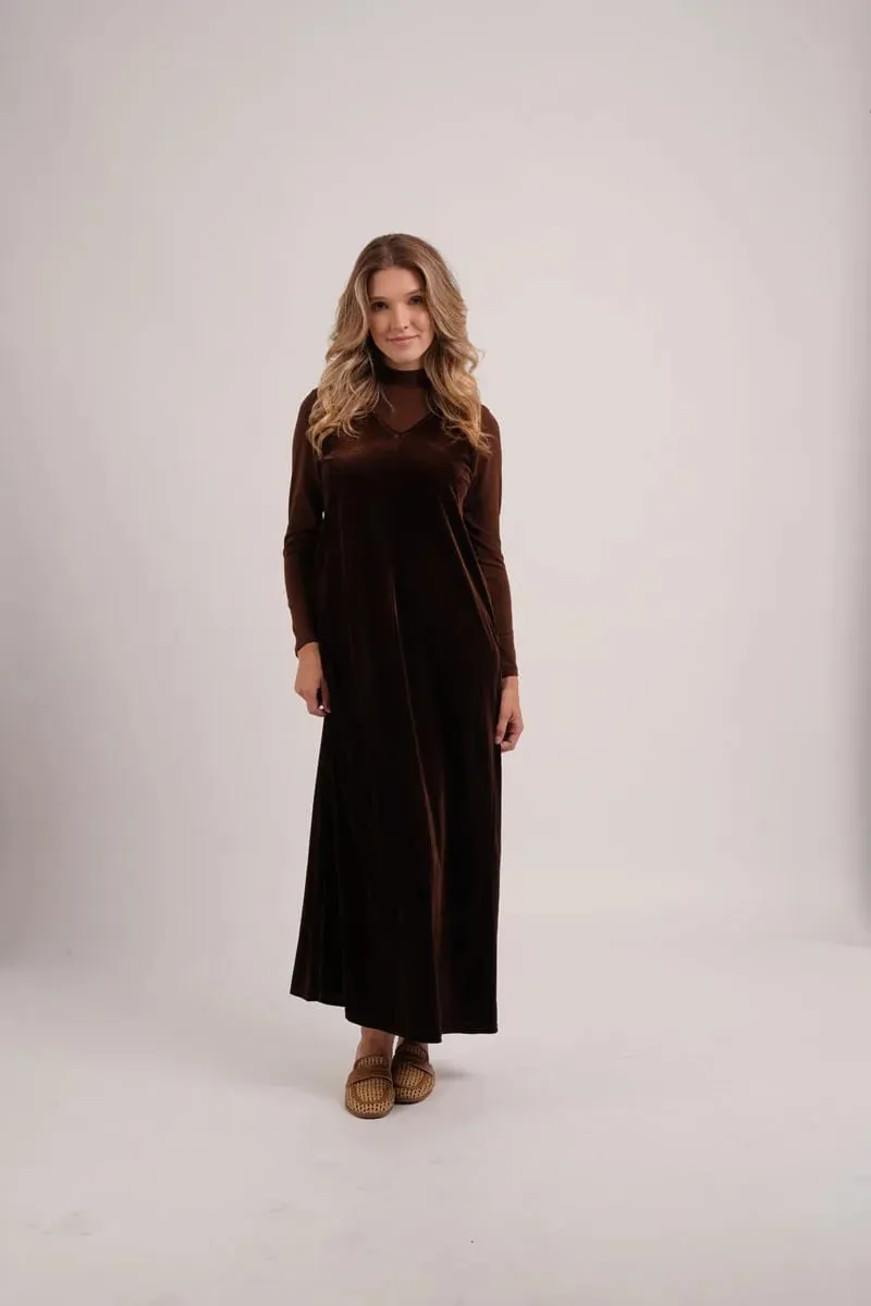 AS AW26 Fluwelen trui-jurk met zijzakken + Jersey basic opstaande kraag
