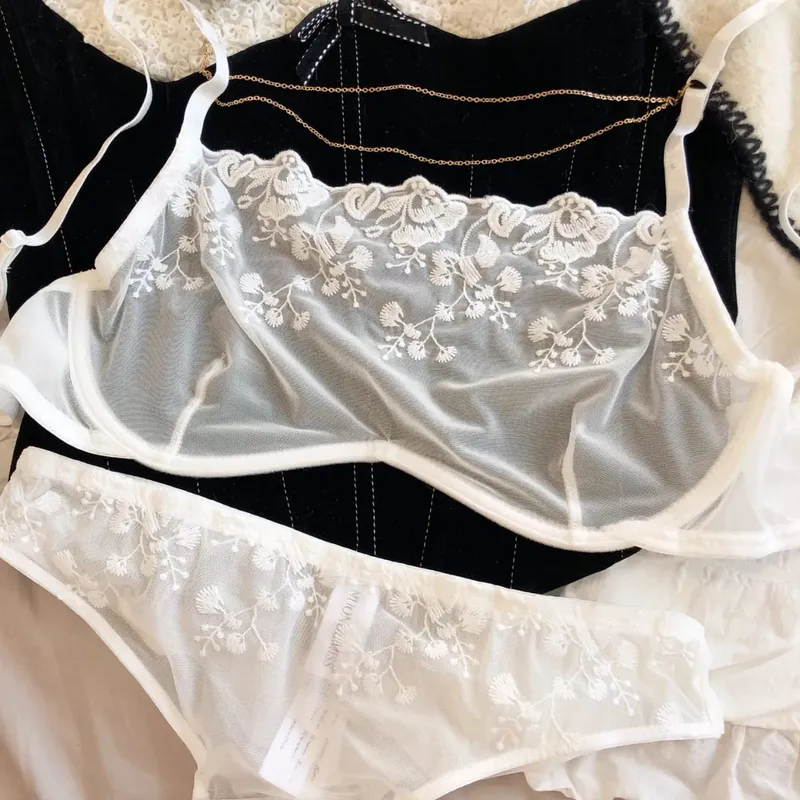 Sexy Lace Flower Embroidery Lingerie Set for Women French Ultra-thin Mesh Transparent Bra Detachable Decoration Chain Underwear — image 7