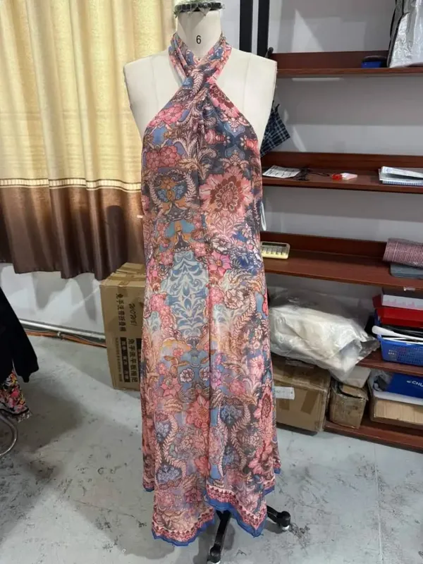Floral Print Halter Dress Women Chic V-neck Sleeveless Backless Waist-cinching Maxi Dresses 2026 New Summer Lady Vacation Robes — image 8