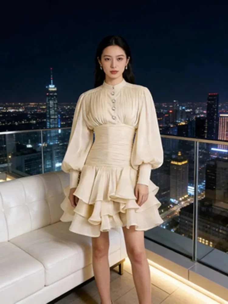 Schickes viktorianisch inspiriertes Minikleid für Damen, Puffärmel, gerüscht, abgestuft, romantisch, Cottagecore-Partykleider, 2026, trendiges, elegantes Outfit — image 5