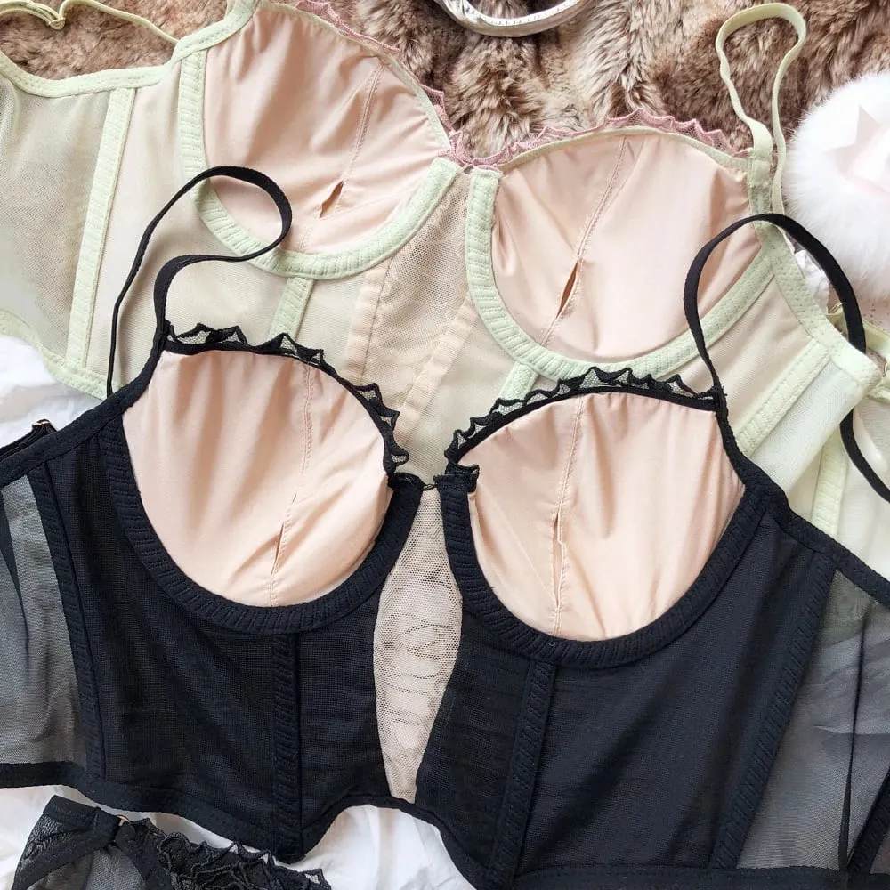 Fashion Women Underwear Set French Sexy Ultra Thin Tight Bra Summer Hollow Bras Lace Embroidery Lingerie Panties Intimates Set — image 2