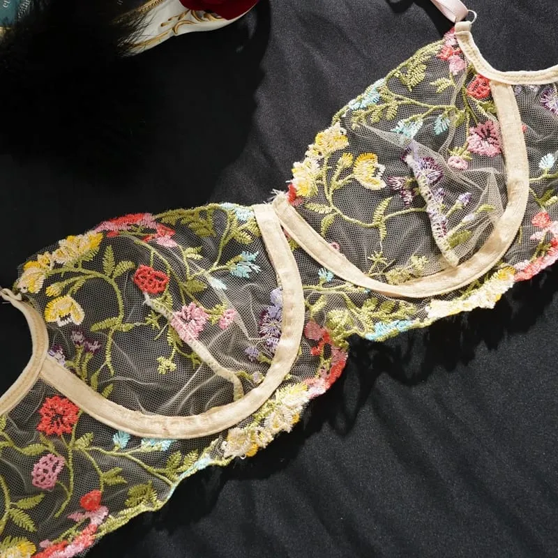 Women's New Sexy Embroidered Floral Lingerie Set Single-Layer Underwire Bra Thong Pants Hollow Transparent Out Lingerie Set