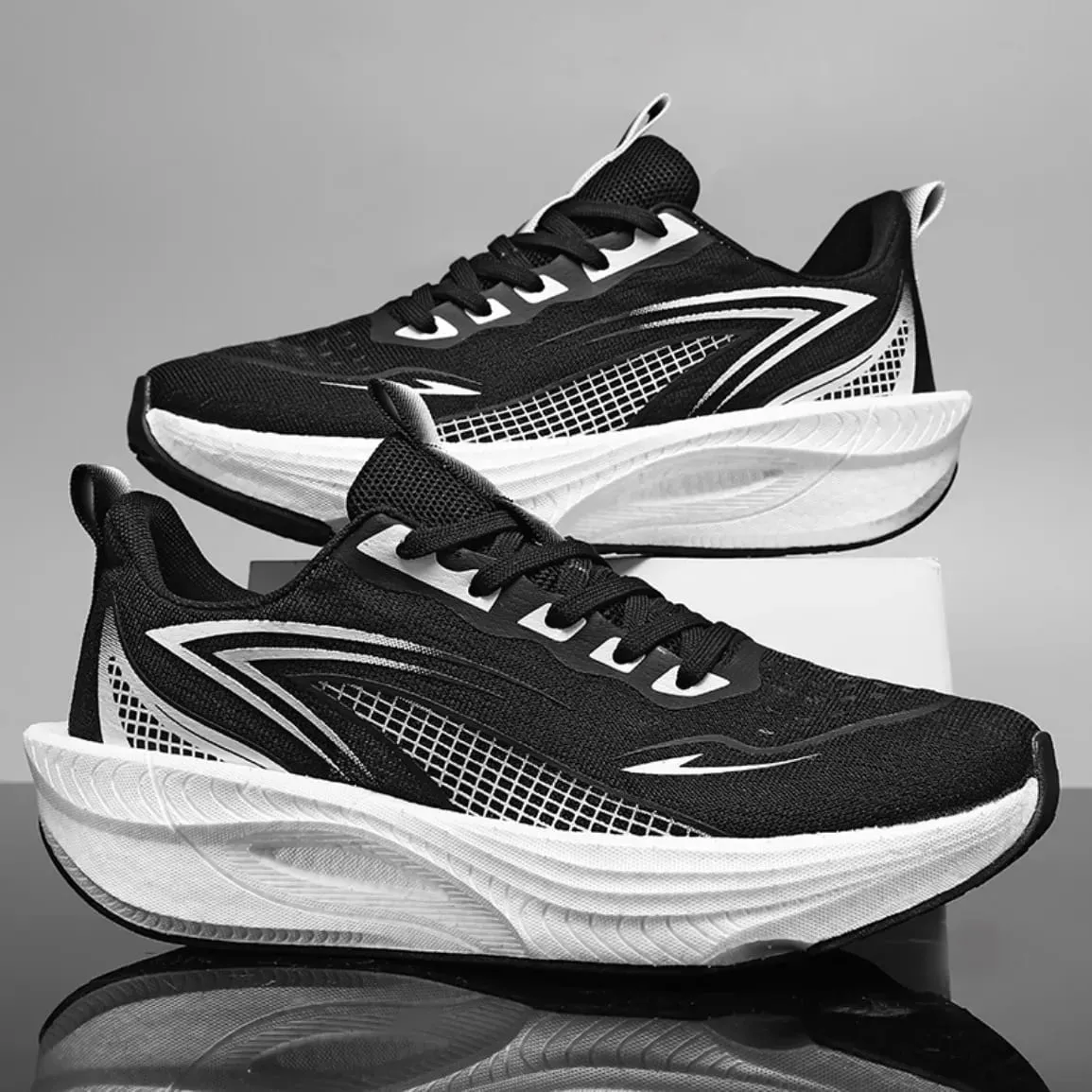 Carbon Plate Marathon Running Shoes Men Air Cushion Breathable Lightweight Shock Absorbing Non Slip Athletic Sneakers