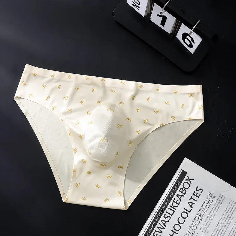 Male Seamless Ice Silk Briefs Cute Heart Bowknot Print 3D Molded Pouch Low Rise Soft Breathable Men Underpants — image 7
