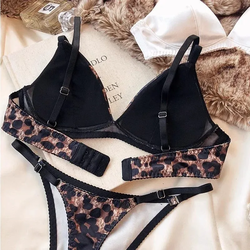 Women Sexy Lingerie Hot Underwear Triangular Cup Bra Set Small Chest Top Support Bra Comfortable Push Up Bra Breathable Seamless — image 4