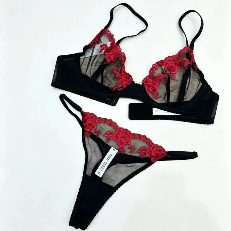 Nouveau Model Ensemble Soutien Gorge Culotte Dentelle Ultra jemné Brodée Dámské Push Up Sans Couture Pohodlné spodní prádlo Intime
