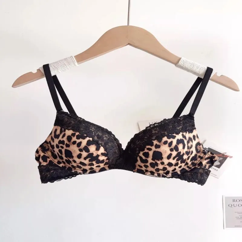 Conjunto de Lingerie Leopardo Sexy Para Mulheres Sem Aro Sem Costura Push Up Renda Encantadora Confortável Diário — image 3