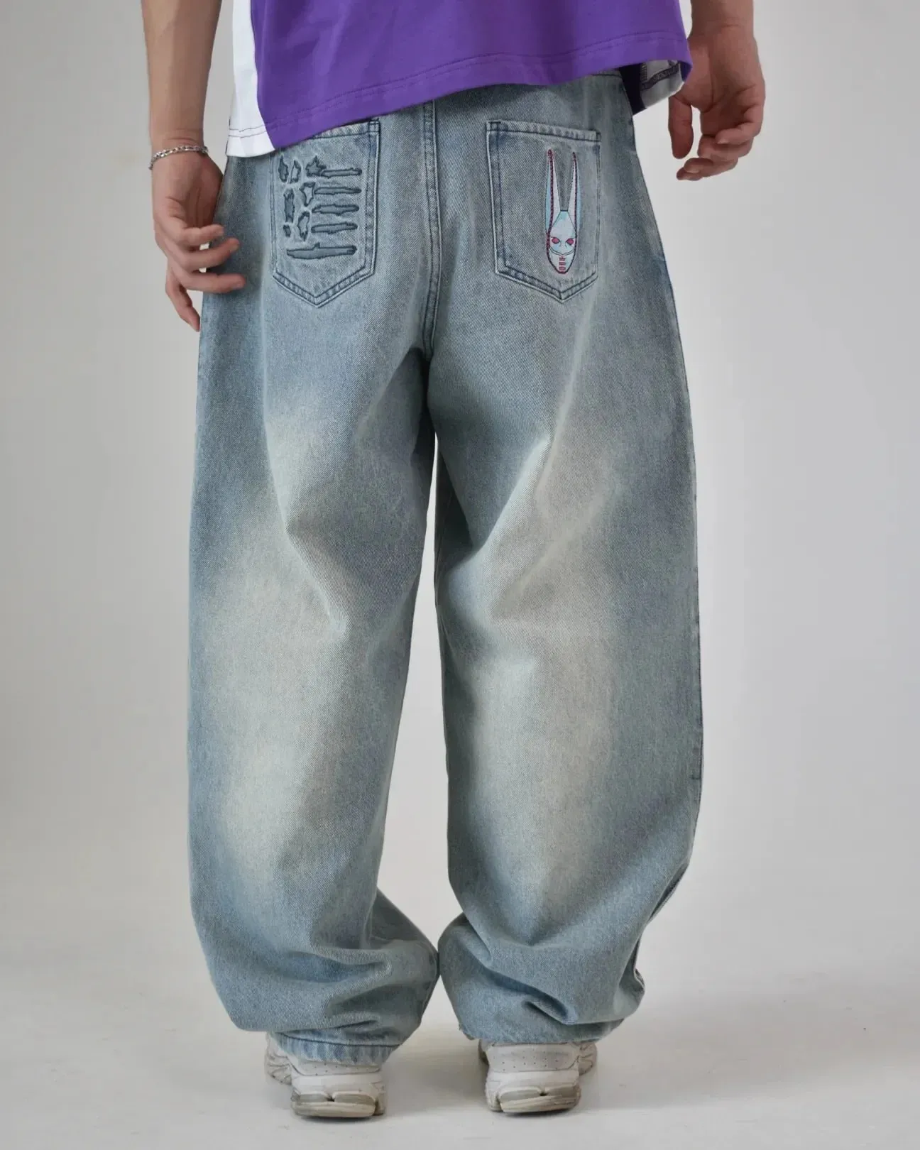 Y2K Anime JoJo Street High Waisted Loose Jeans Pink Heart-shaped Embroidery Loose Washed Denim Pants Wide Leg Pants — image 9