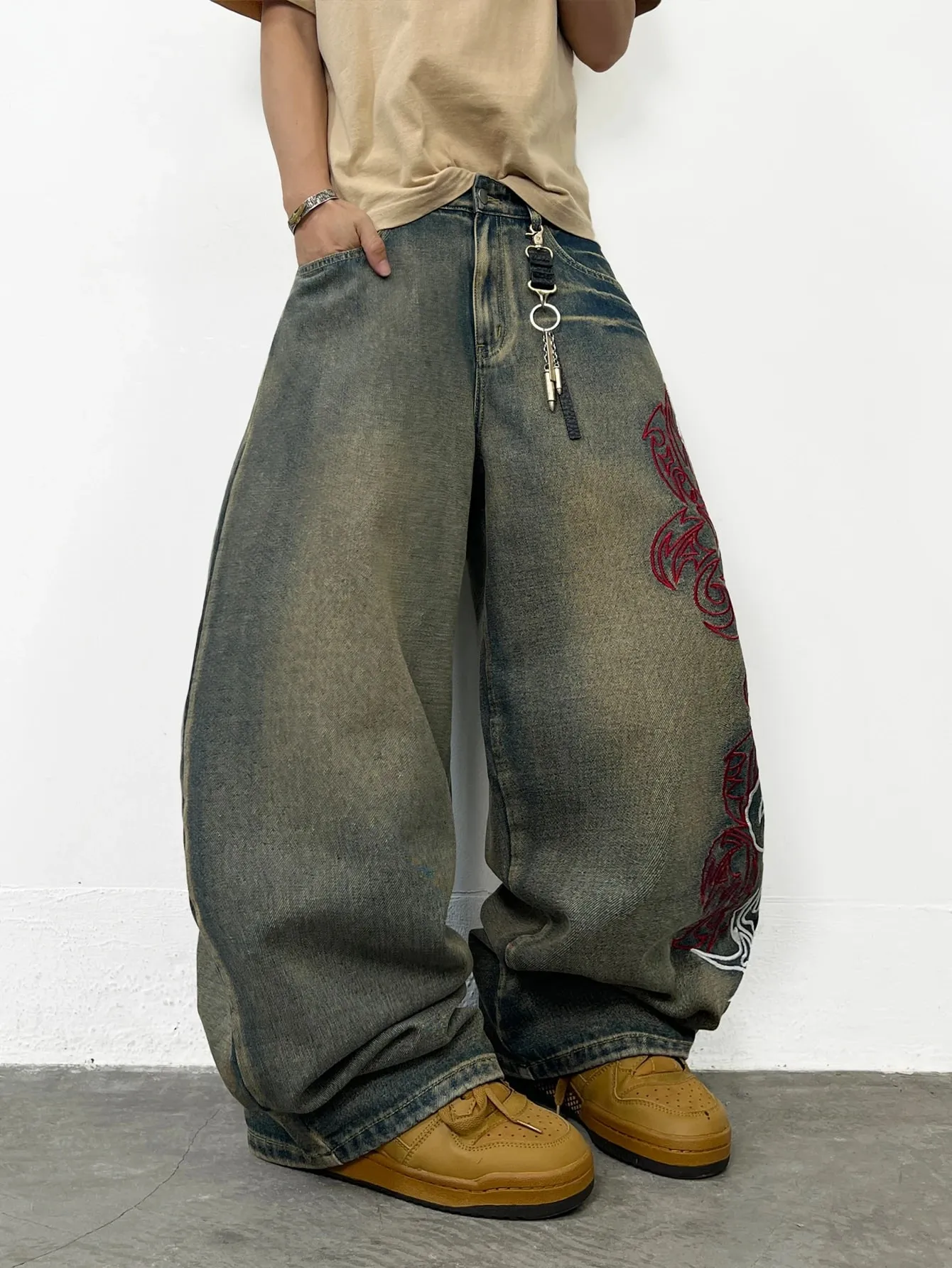 American Retro Two-Tone Totem Embroidery Design Vintage Washed Baggy Wide-Leg Jeans Y2K Hip-Hop Streetwear Stylish Long Pants — image 4