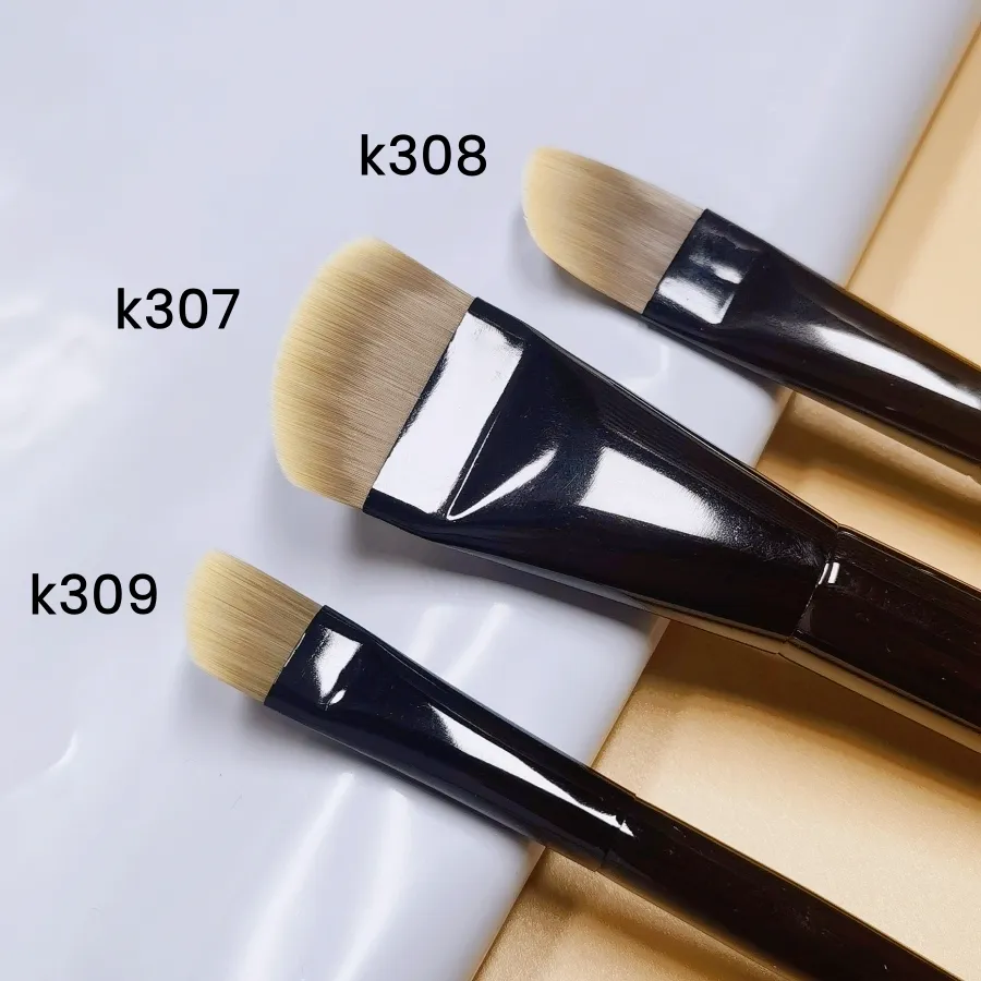 Black Curved Foundation Makeup Brushes Blush Beauty Foundation Facial Mask Care Lotion Make Up Brush Tools — image 3