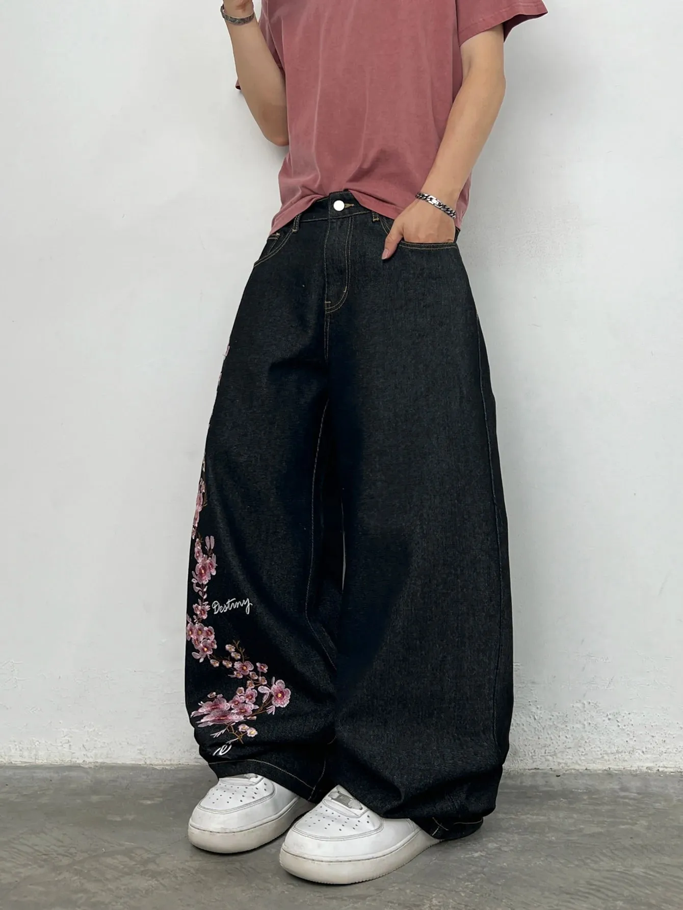 American Vintage Cherry Blossom Embroidery Design Black Baggy Jeans Men Y2K Street Fashion Versatile Straight Wide Leg Pants