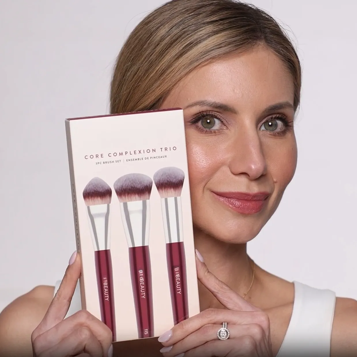 Core Complexion Trio Brush Set 3PC Face Brushes 116 Small Round Complexion 115 Contoured Foundation 114 Dual-Sided Concealer — image 1