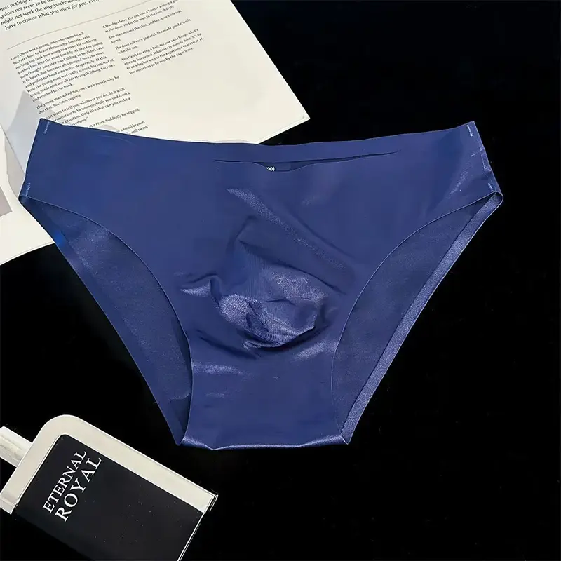 Men Is Silk Trosor Ultratunna Seamless Sexiga Trosor Snabbtorkande U Bulge Pouch Andas Underkläder Lyx Glansiga kalsonger — image 10