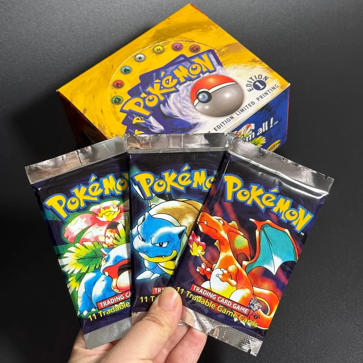 Set Dasar Edisi Pertama 1999 Paket Booster Set Dasar TCG Kartu Permainan Tak Terbatas Koleksi Pokemon Charizard Blastoise Venusaur PTCG — image 4