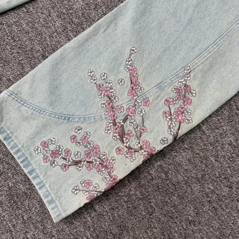 Blue Vescartes Cherry Blossom Knight Loose Straight Jeans High Quality Men Women Streetwear Fashion Denim Trousers Leather Label — image 5