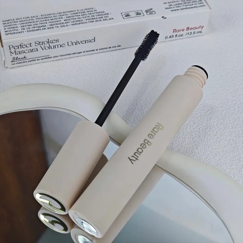 Rare Beauty High Elasticity Mascara Perfect Strokes Universal Volumizing Mascara Rare Beauty Volumizing Curling and Lengthening