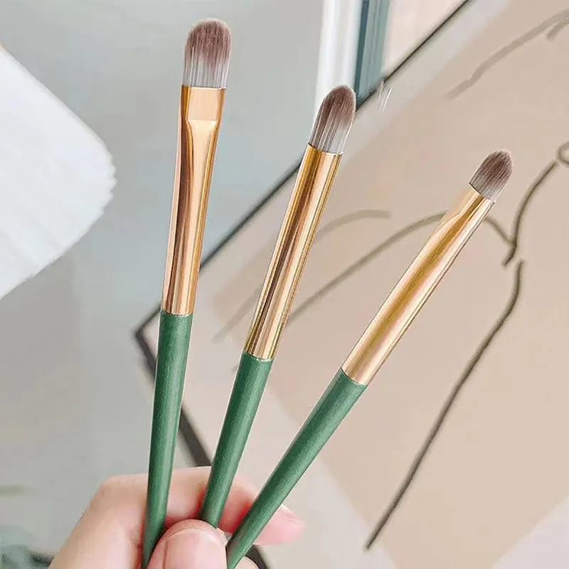 [E] 3PCS Eye Shadow Detail Brushes Tool Set Cosmetic Highlighter Lying Silkworm Smudge Soft Hair Brush Blush Beauty Makeup