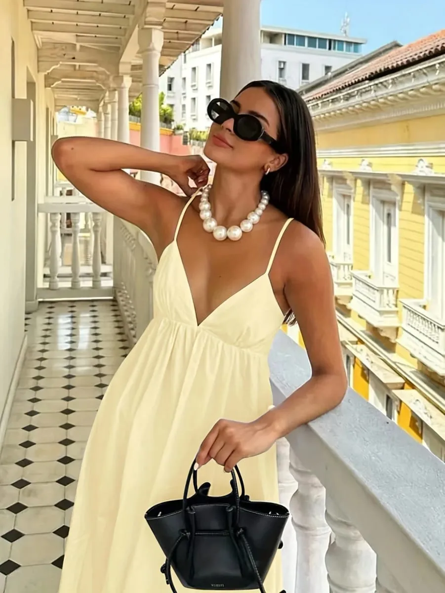 Women's Summer Vacation Solid Color Backless Thin Strap Dress — image 5