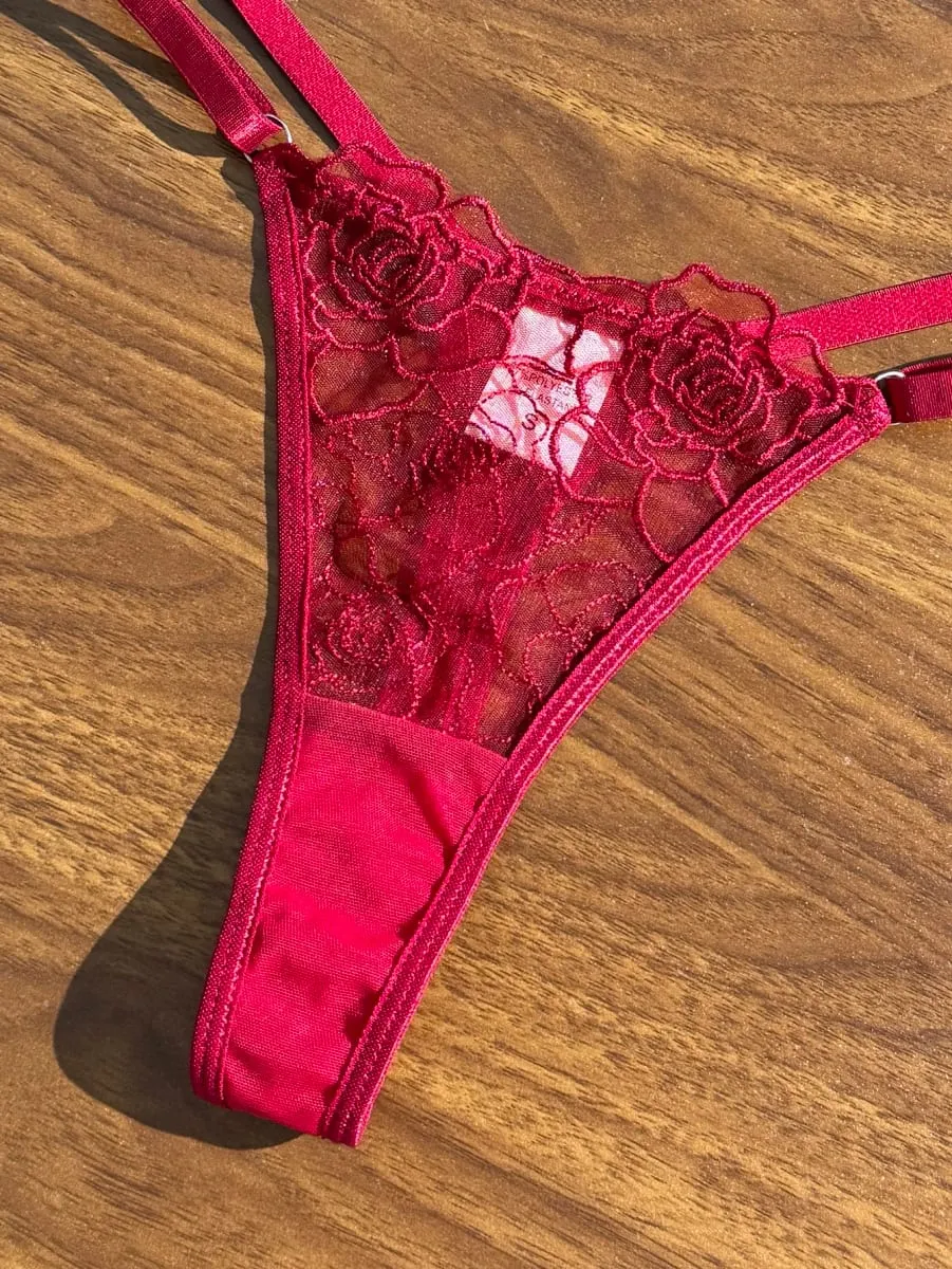 Luxurious Red Lace Underwear Set for Women French Romantic Embroidery Bra And Panties Two-Piece Set for Ultimate Comfort — image 2